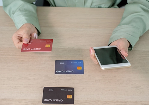 Cross-Border UPI vs International Cards: Which One Wins in 2025?